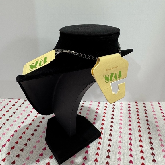 NWT 1928 brand Elegant Multi-Strand Black and Red Beaded Necklace - Picture 2 of 4